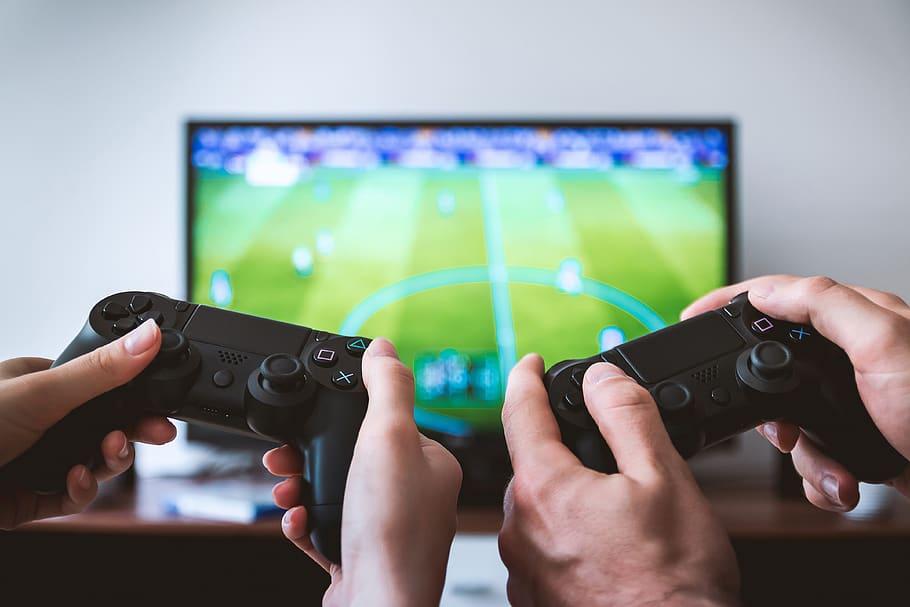 A Few Amazing Ways To Earn Money for Professional Video Gamer